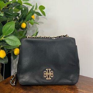 Tory Burch Black Leather Adjustable shoulder bag